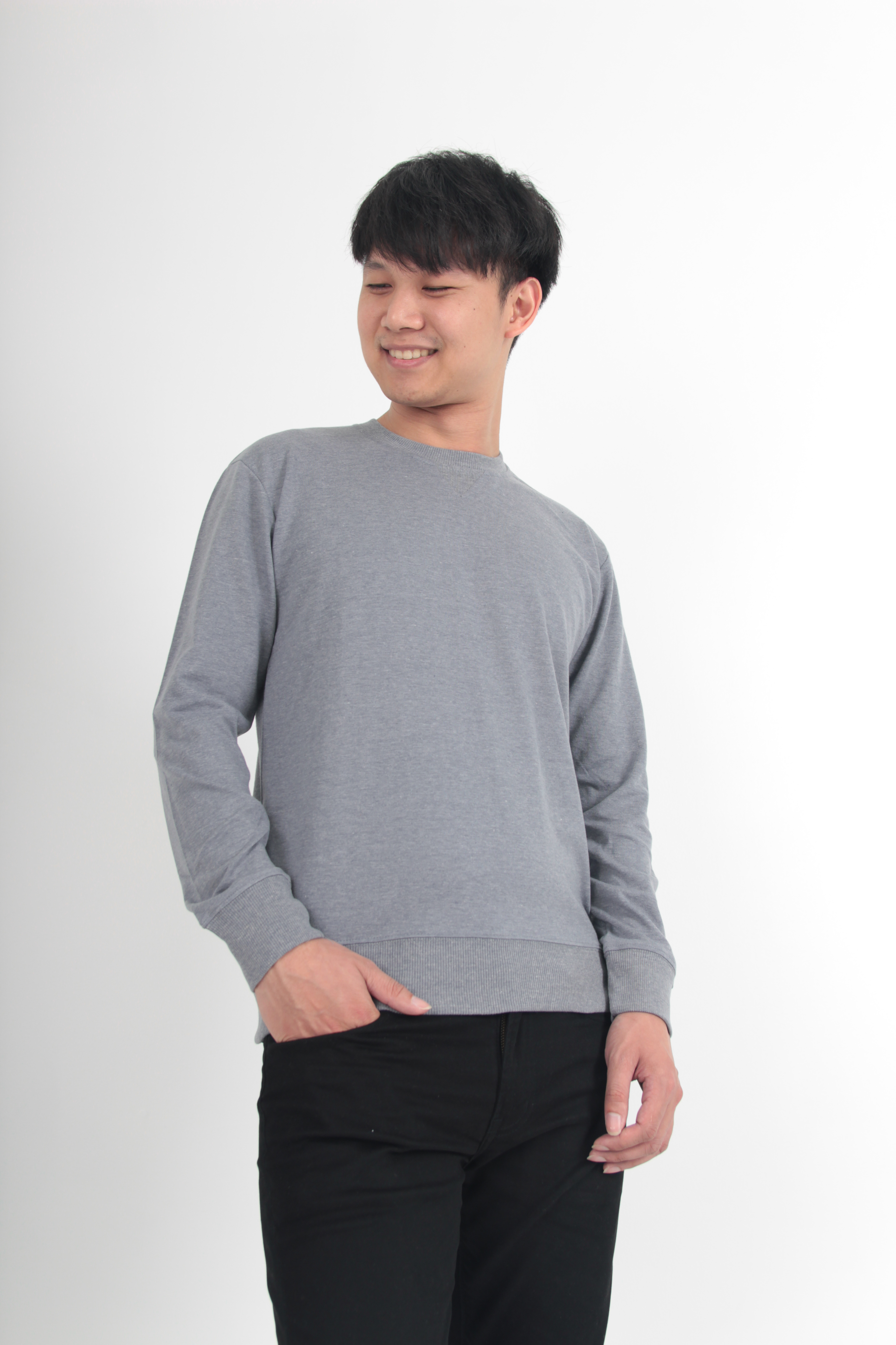 PLAIN COTTON SWEATER 