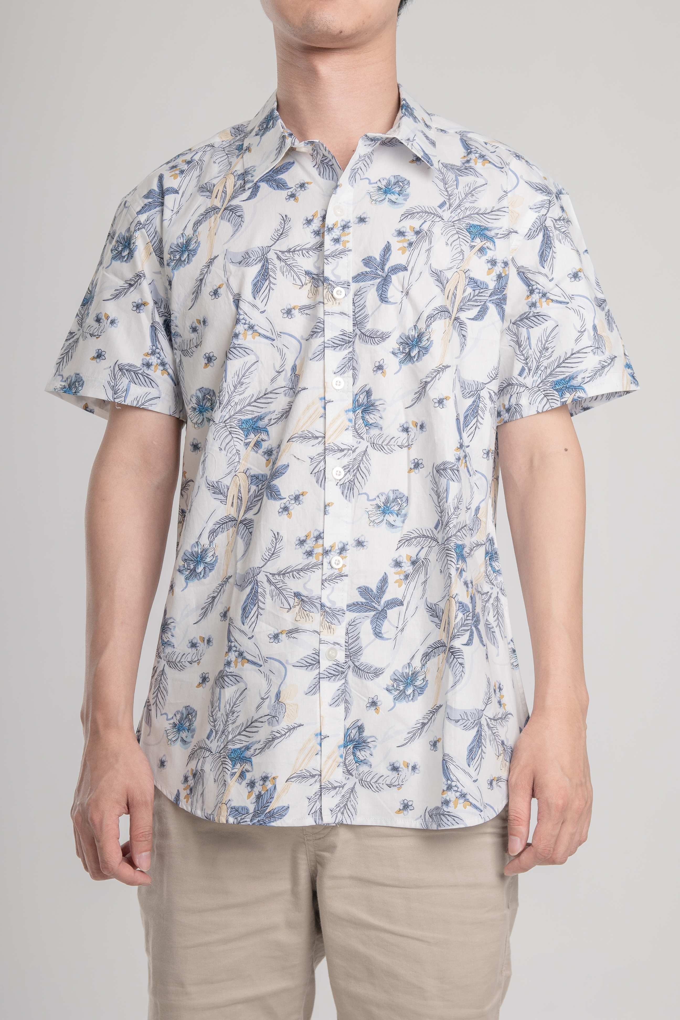 floral shirt