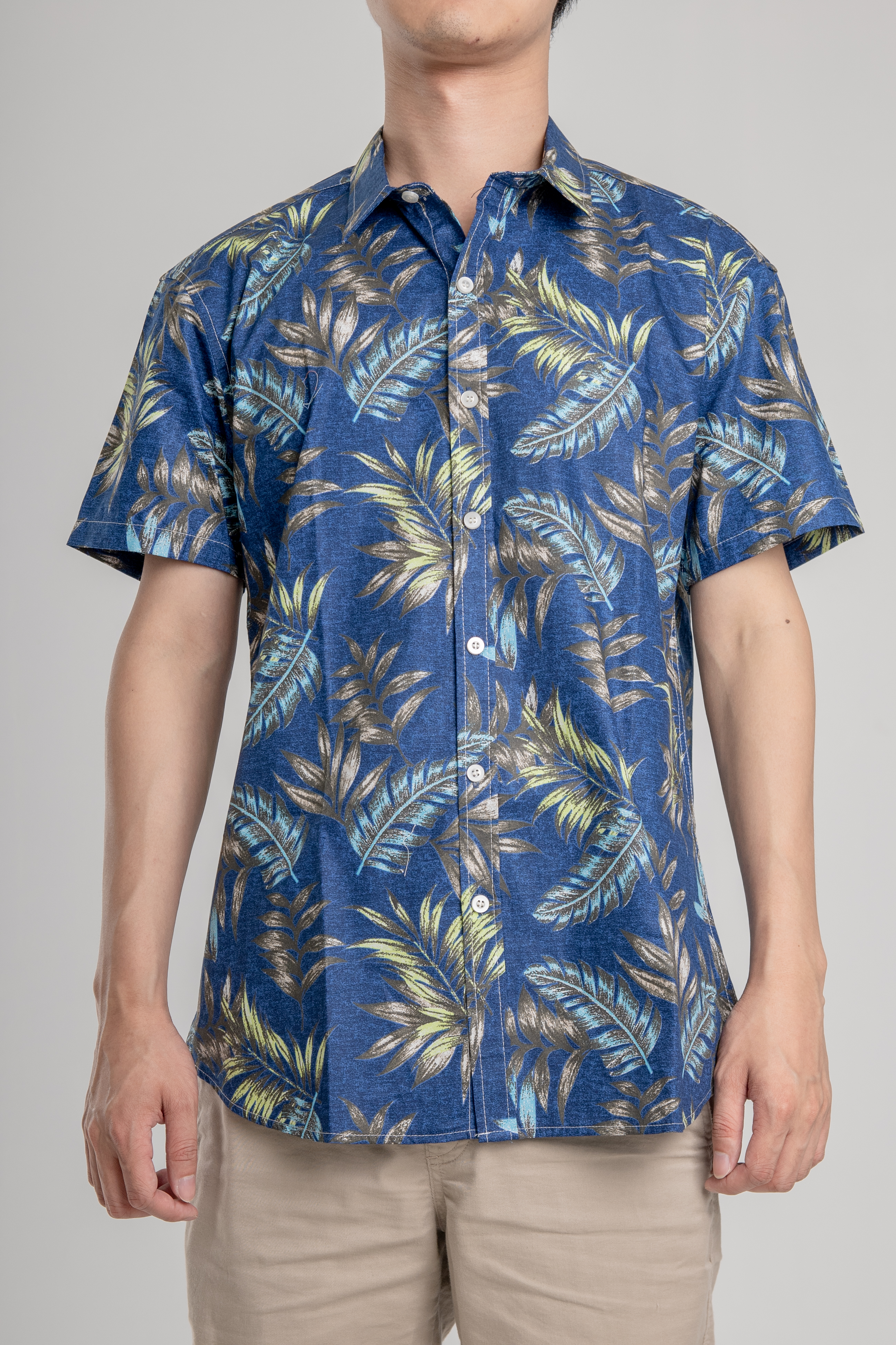 floral shirt