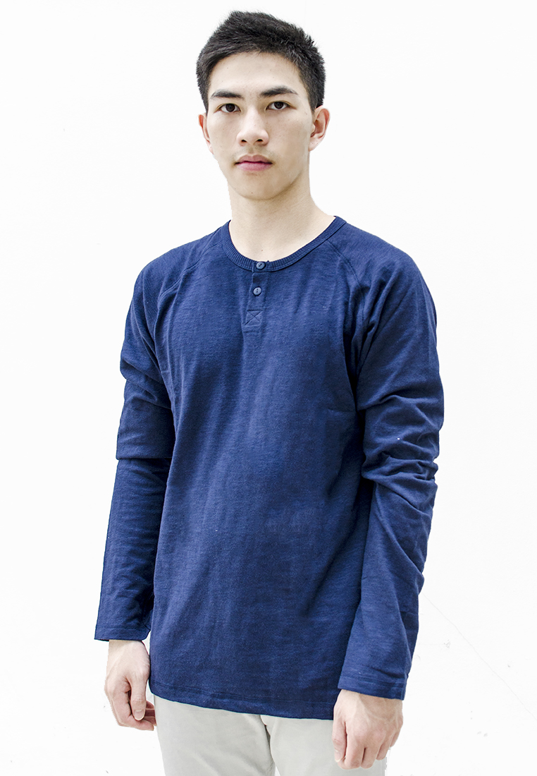 Button neck essential cotton