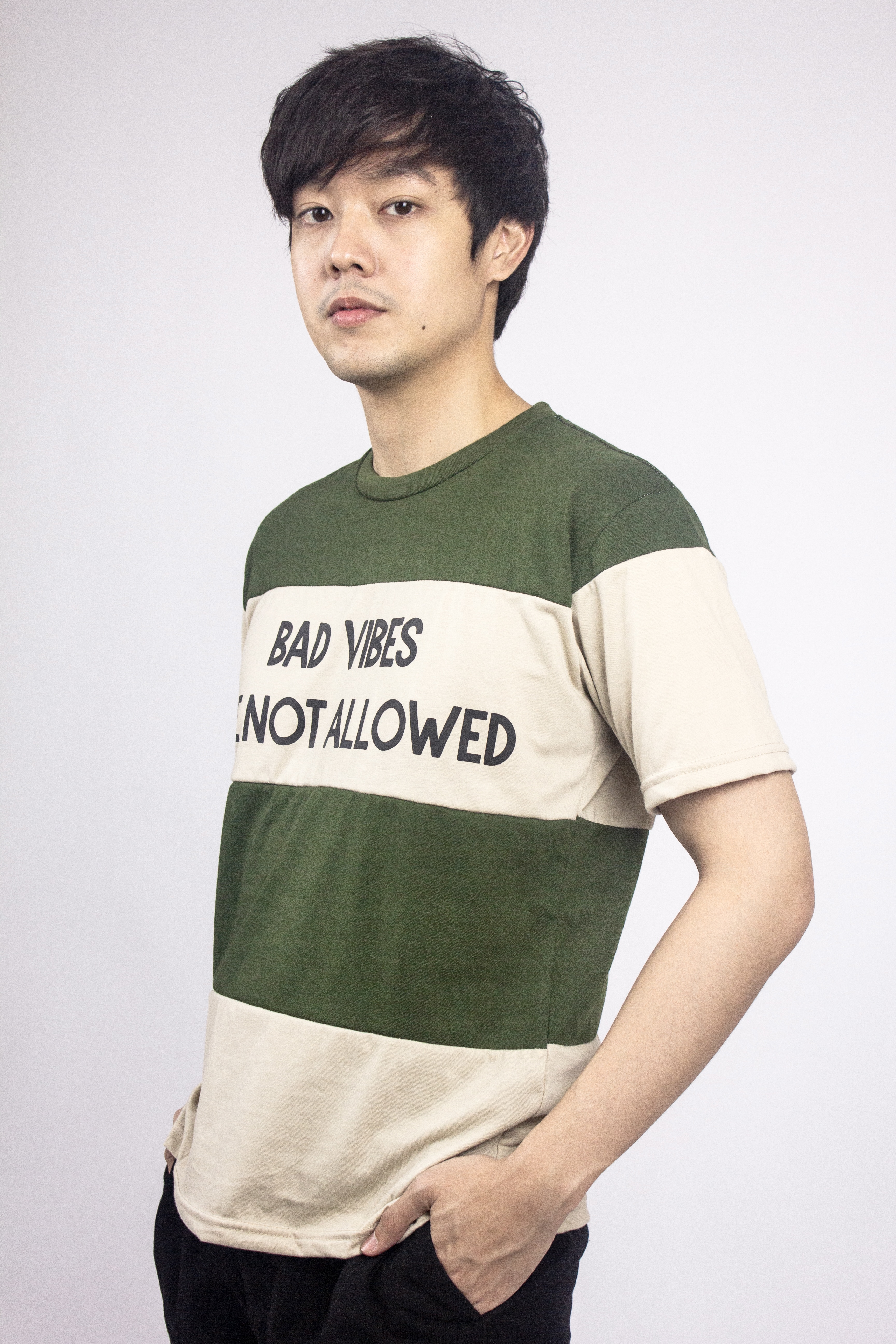 BAD VIBES T-SHIRT