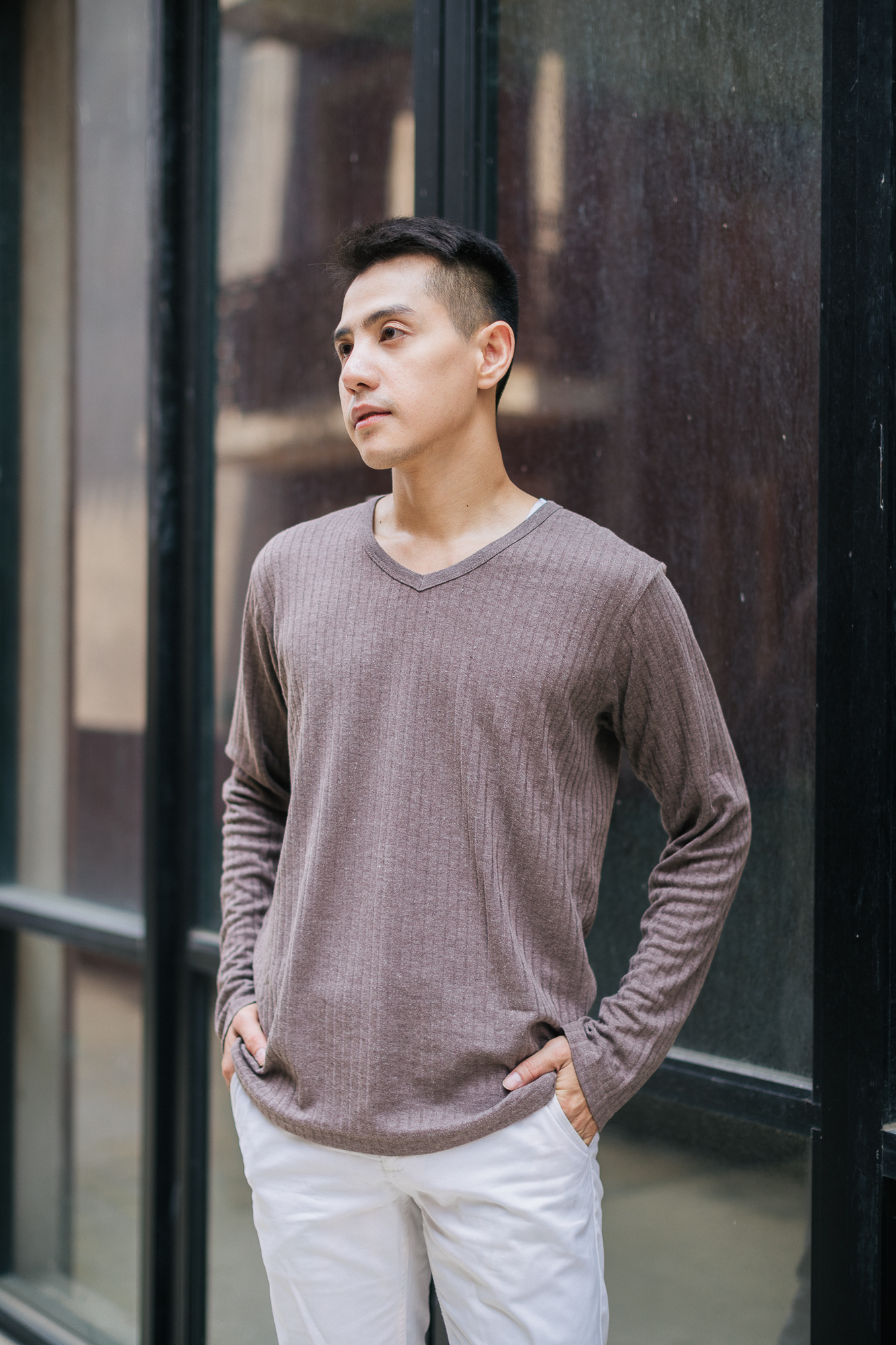 V NECK CLASSIC DOBBY