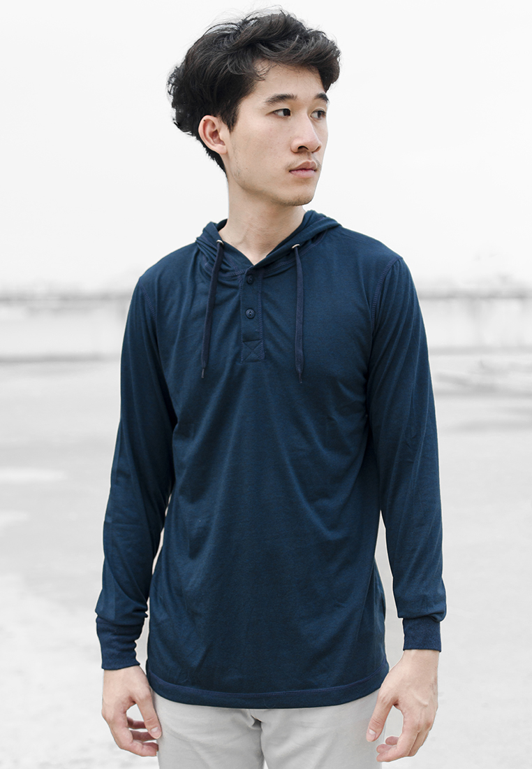Button neck hoodies 